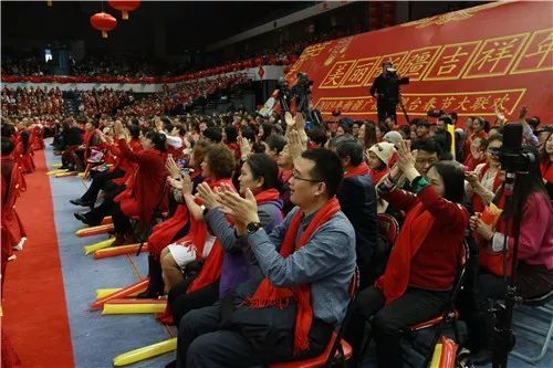 美丽新疆吉祥年 2019年新疆广播电视台春节联欢晚会克拉玛依会场圆满录制